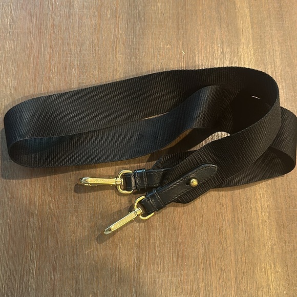 Authentic Prada Nylon Bag with strap - Picture 4 of 4